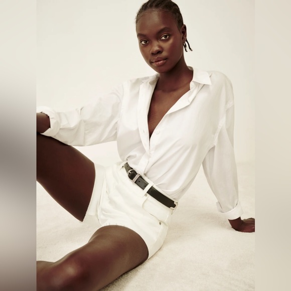 Size 24 Reformation White denim shorts - Picture 2 of 3